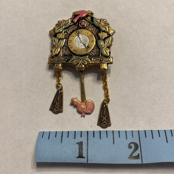 Vintage Spain Gold Tone Cuckoo Clock Brooch Pin - Picture 15 of 16